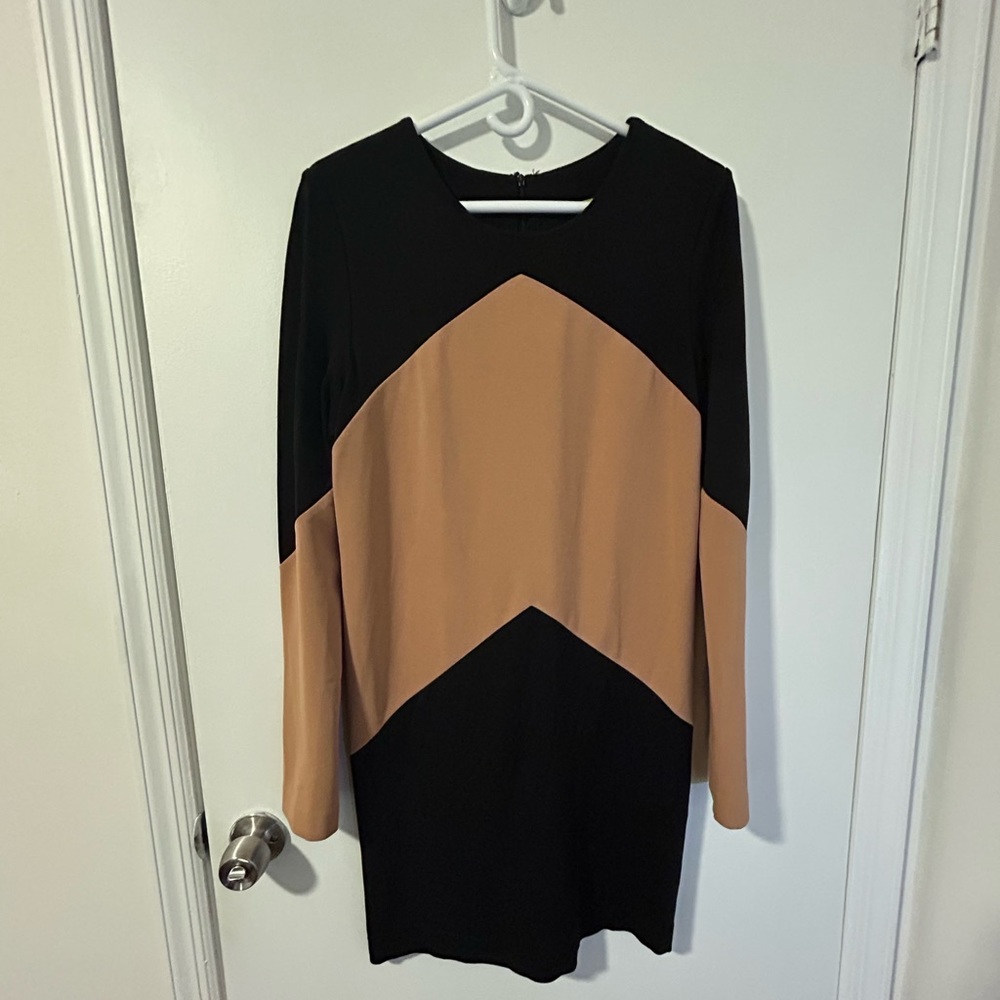 Gianni Bini Long Sleeve Dress